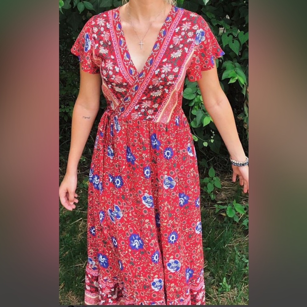 Hidden Alley. Red Flowery Maxi Dress.